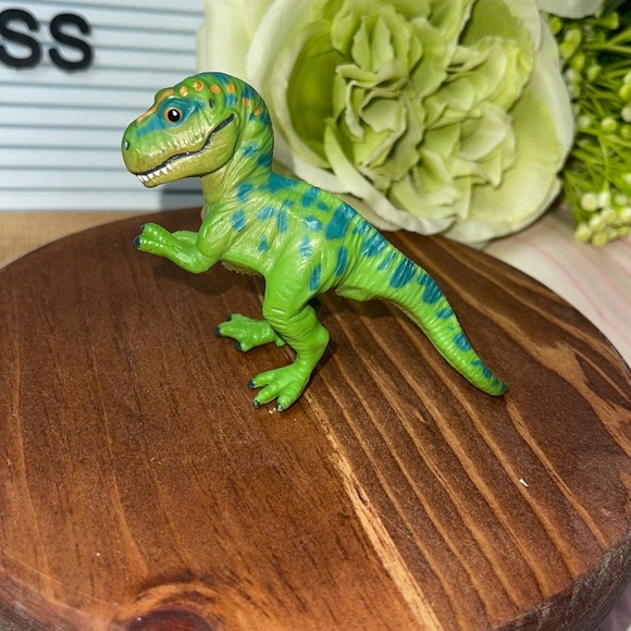 Safari Ltd | Toys | Safari Ltd Wild Safari Tyrannosaurus Baby Dinosaur ...